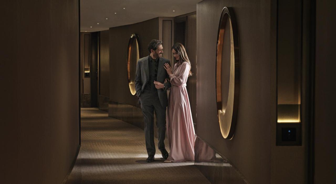 Four Seasons Hotel Rijád Exteriér fotografie The hotel's interior