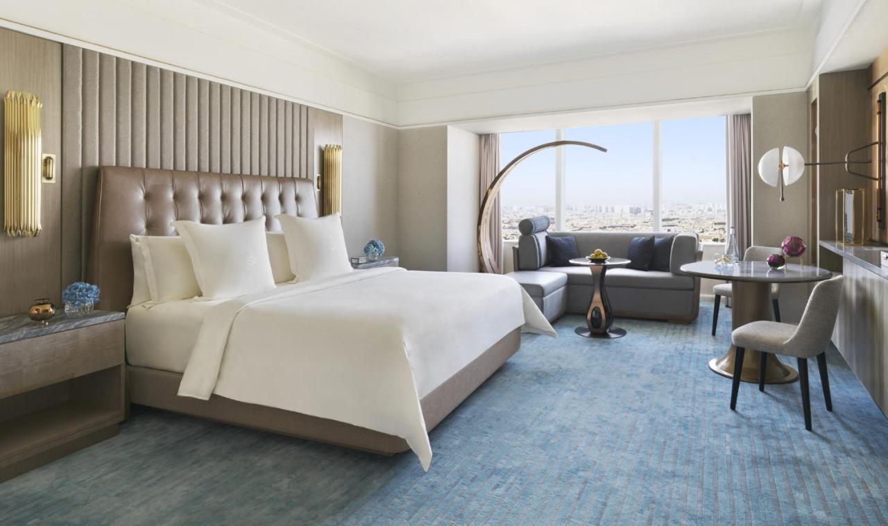 Four Seasons Hotel Rijád Exteriér fotografie Deluxe King