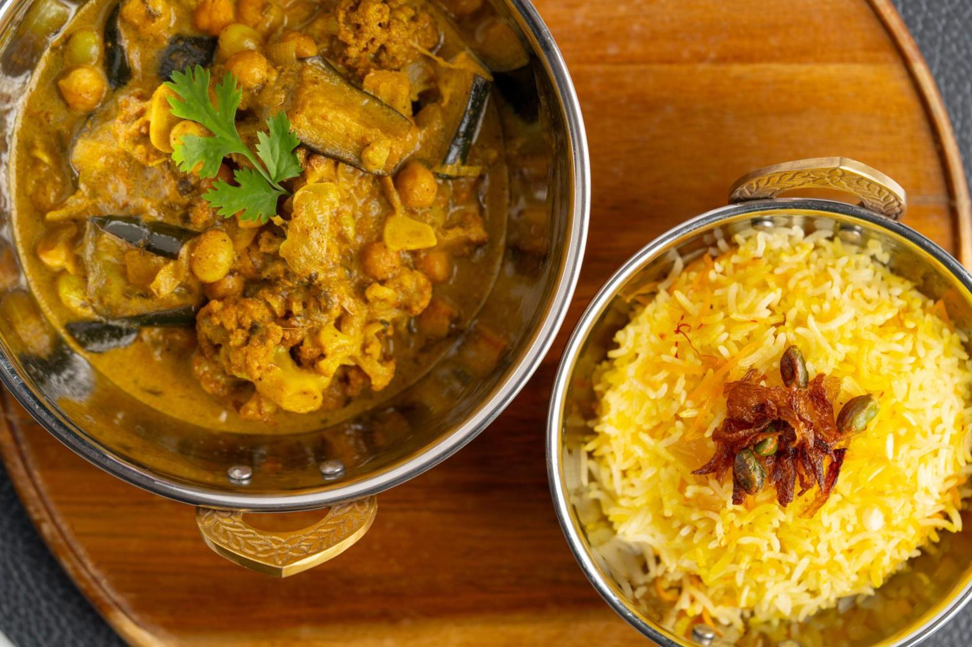 Four Seasons Hotel Rijád Exteriér fotografie A vegetarian biryani